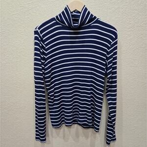 Vineyard Vines Blue and White Long Sleeve Stripped Funnel Neck Medium Like New